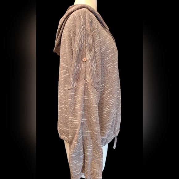 American Rag metallic brown/tan cardigan - Picture 5 of 10